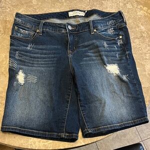 Torrid size 12 jean shorts